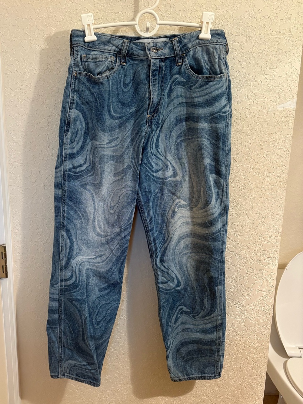 Hollister Blue Swirl Marble-Print Ankle Jeans